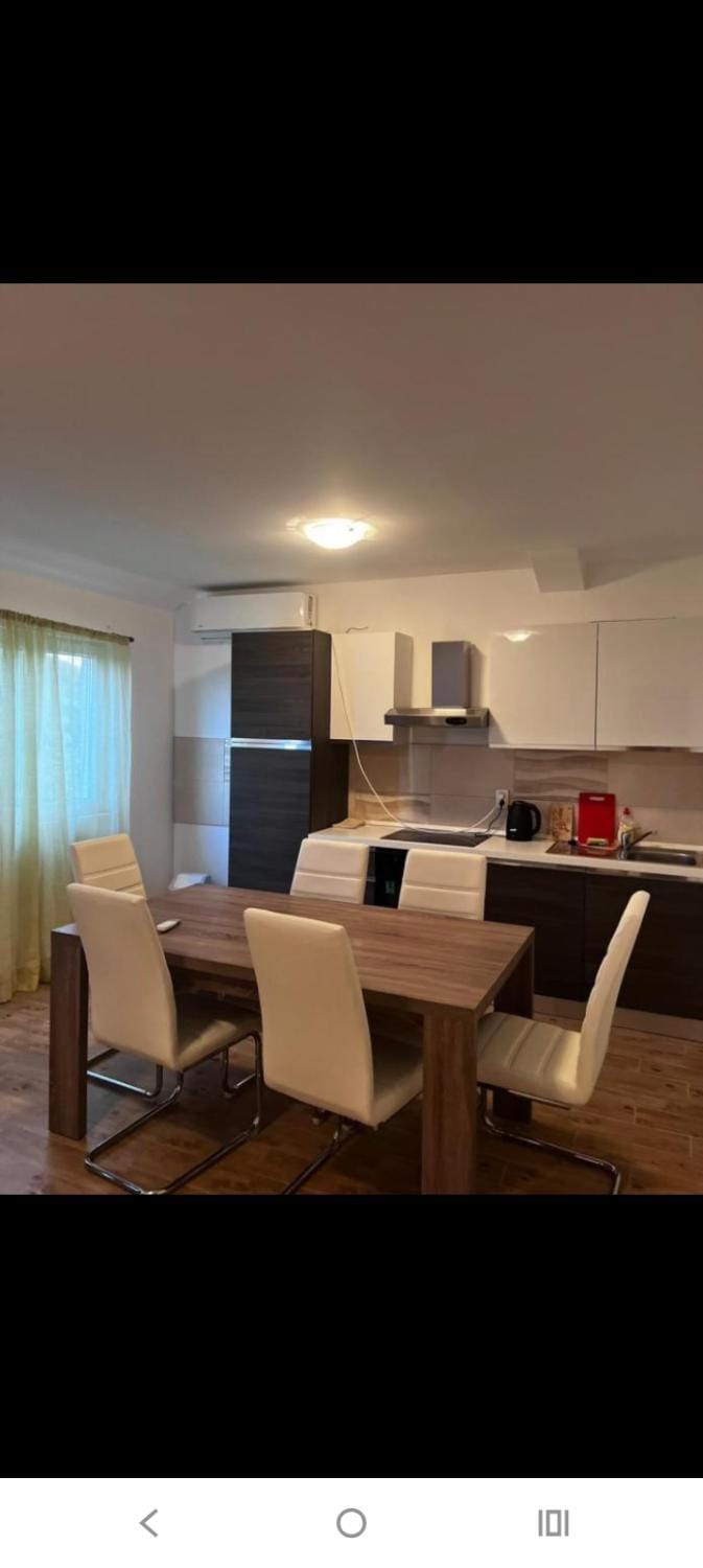 Desa's place Apartment in Dubrovnik-Neretva County
