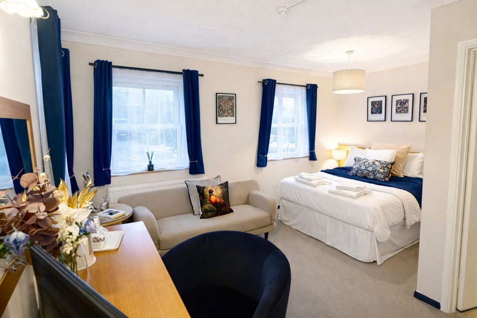 The Inn at Emmington Hotel in Wycombe District