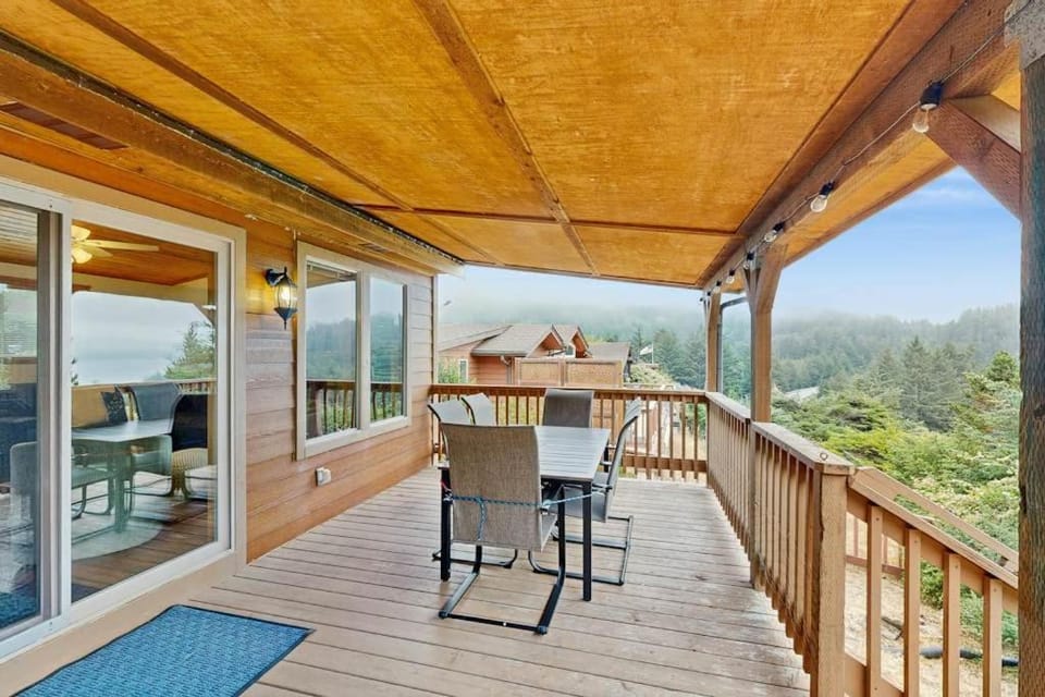 Whaleshead Getaway House in Oregon