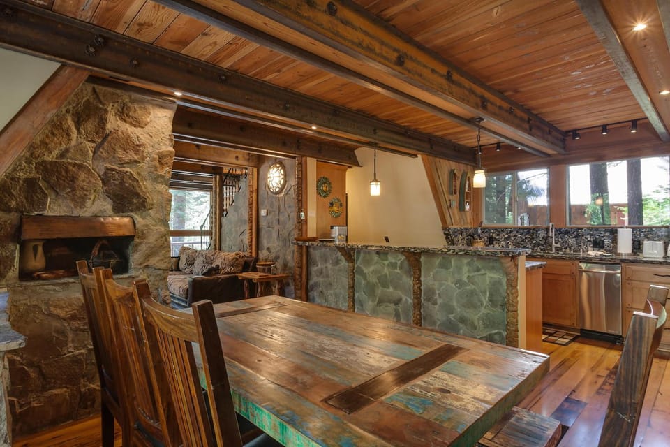 Hoeck Hacienda By Hauserman Rentals House in Tahoe City