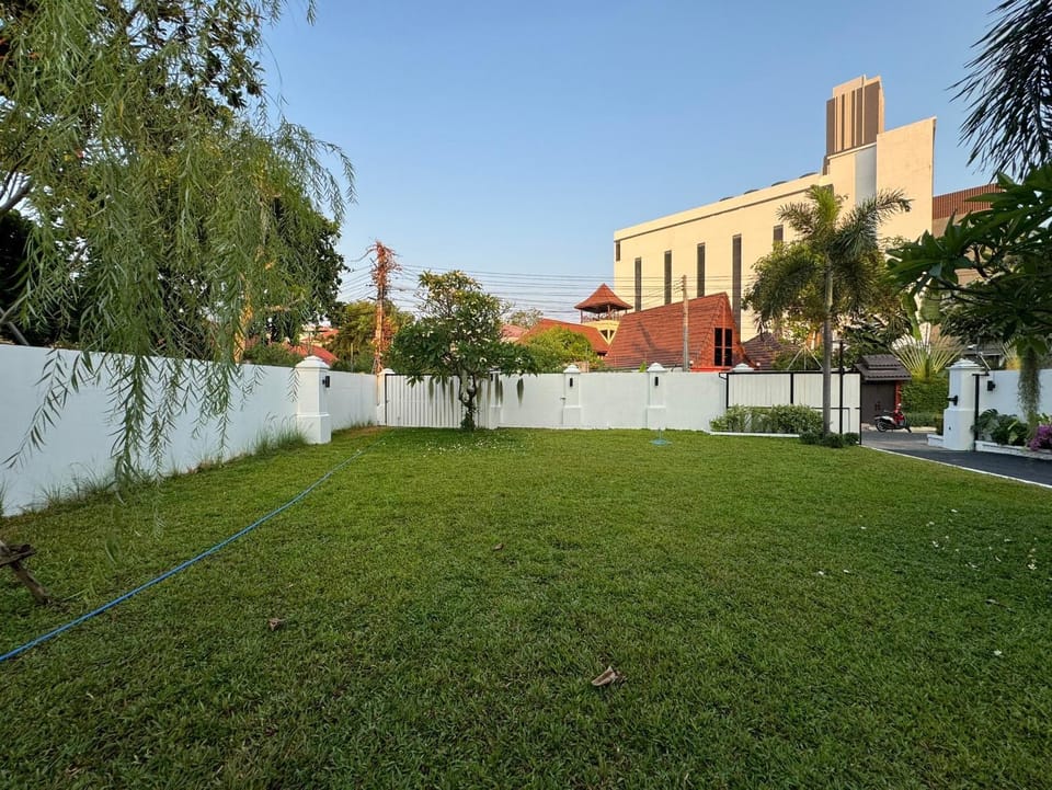 Garden, Garden view