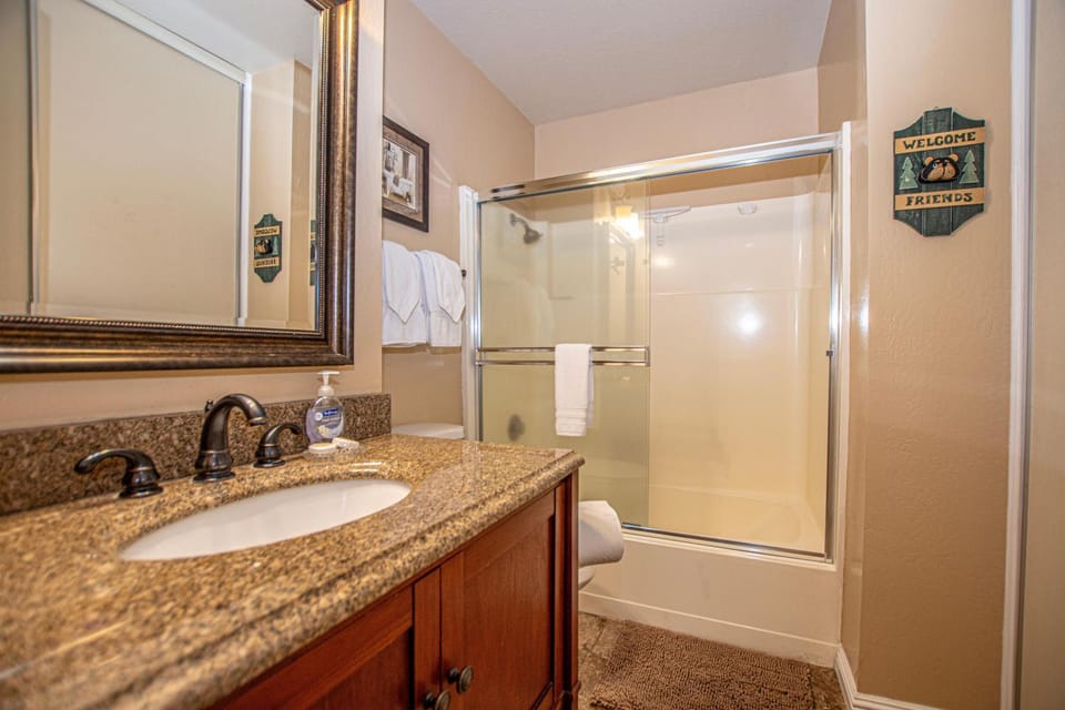 Bathroom, Bath