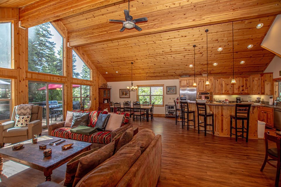 Tahoe Woods By Hauserman Rentals House in Tahoe City