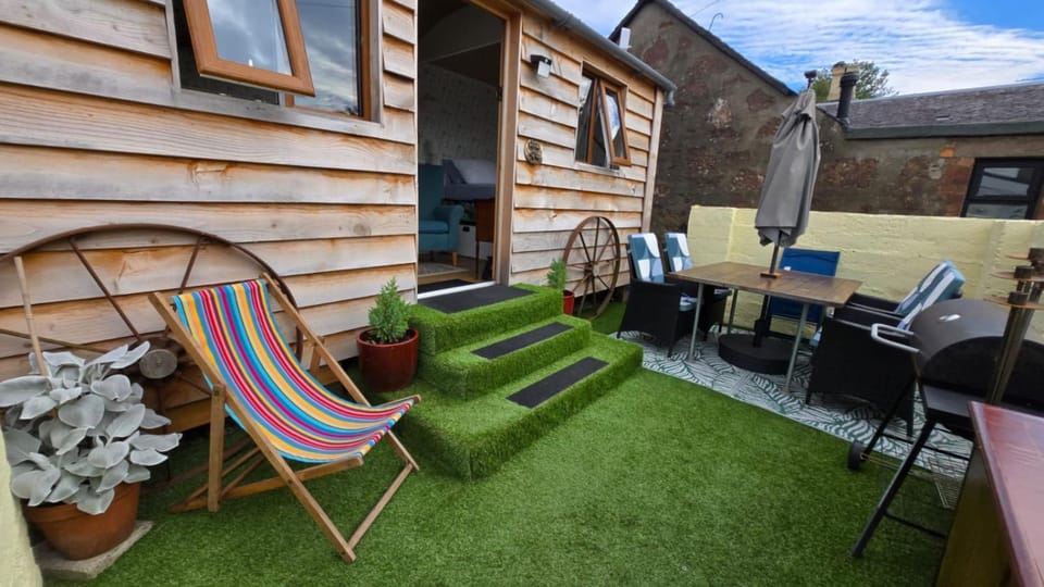 Oor Hoose House in Scotland