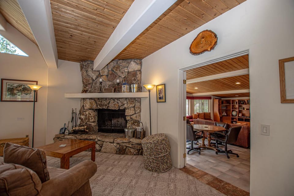 Trailside Escape By Hauserman Rentals House in Dollar Point