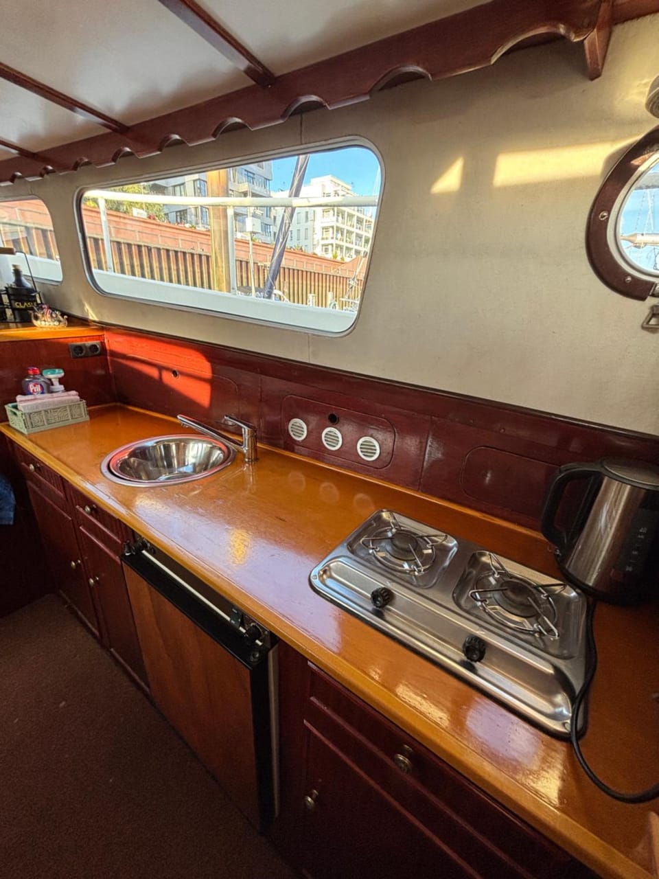 Kitchen or kitchenette, stove
