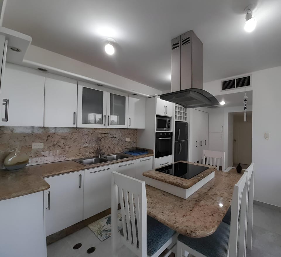 Kitchen or kitchenette, Dining area, microwave, oven, stove, kitchen
