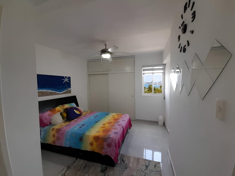 Bed, Photo of the whole room, Bedroom, Sea view, wardrobe