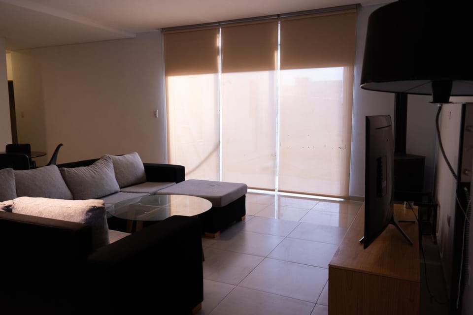 Communal lounge/ TV room, TV and multimedia, Evening entertainment