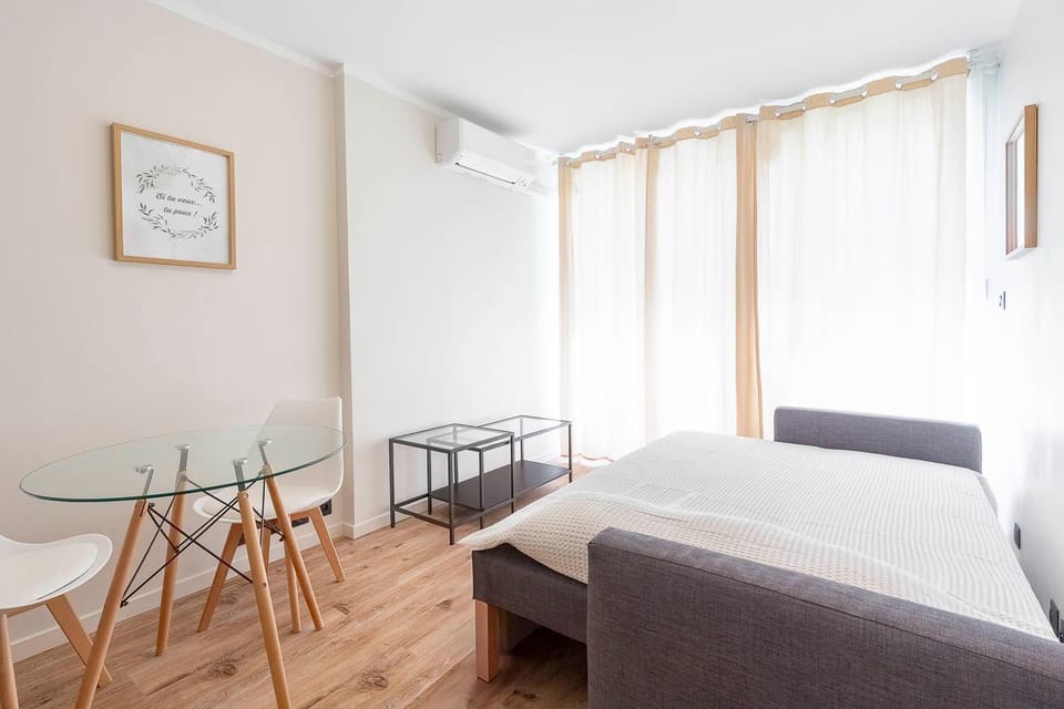 Grand studio 4 couchages quartier Musiciens Apartment in Nice