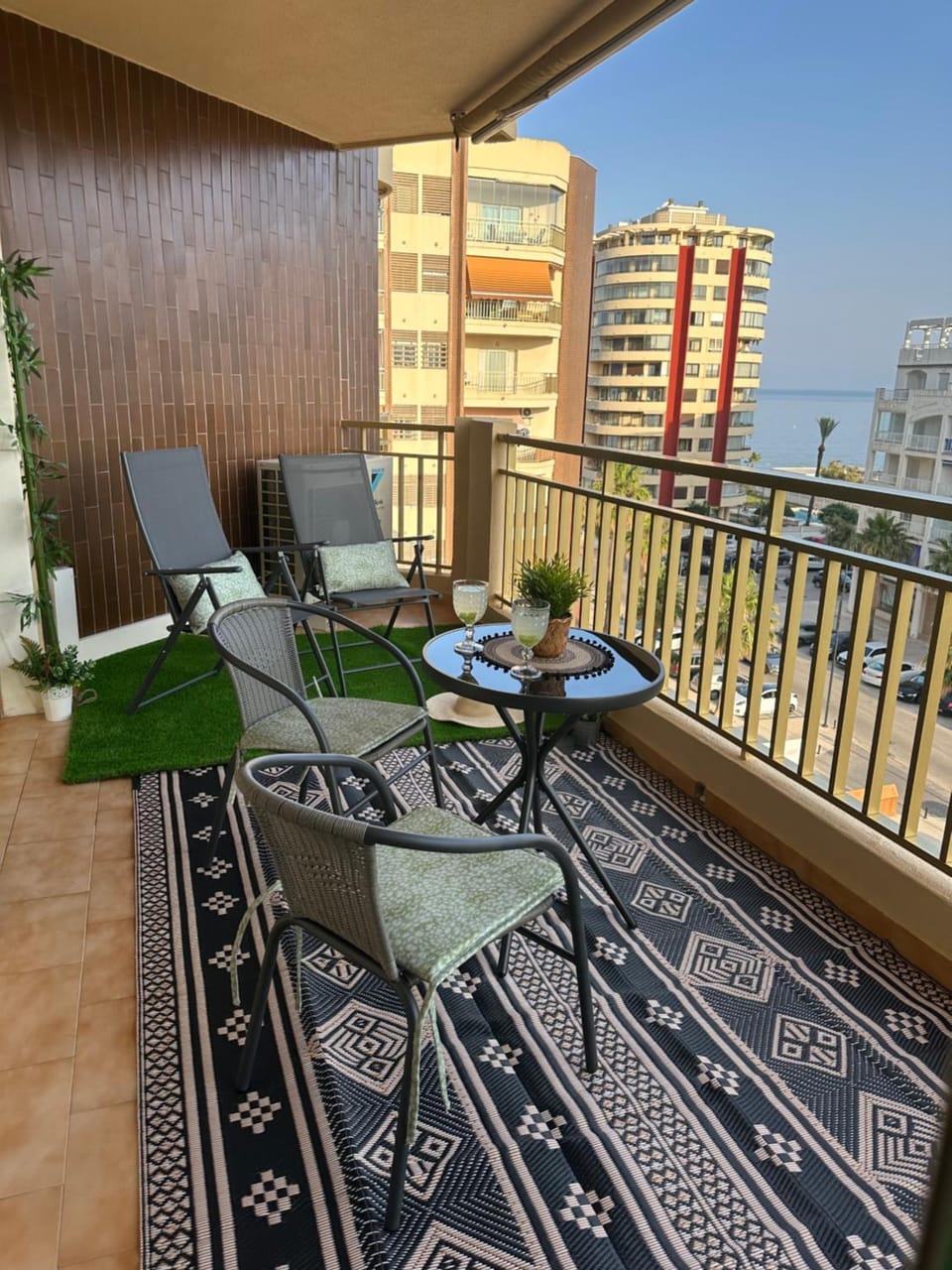 Day, View (from property/room), Balcony/Terrace, Beach