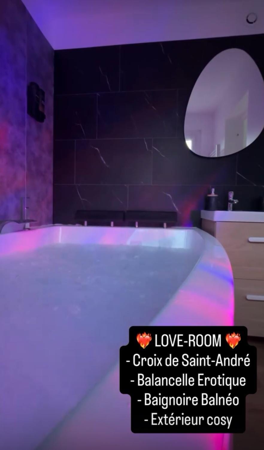 Hot Tub, Hot Tub