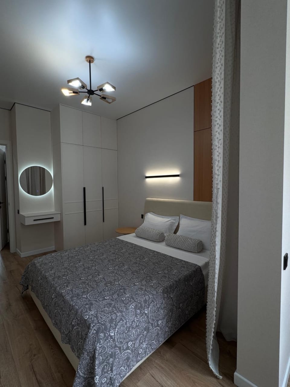 Люкс апартамент возле ЭКСПО и Аэропорта! Apartment in Kazakhstan