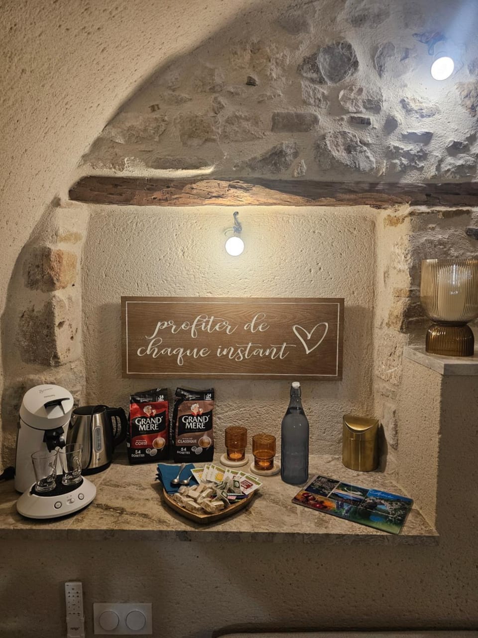 Food and drinks