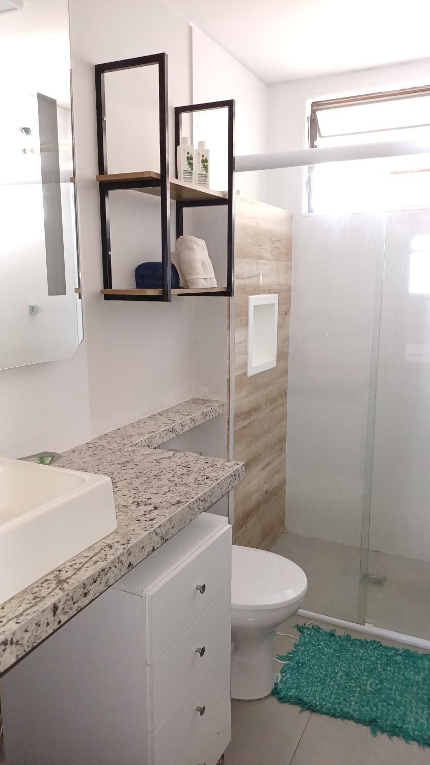 Shower, Bathroom, towels