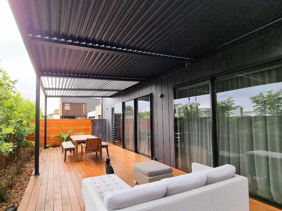 Patio, Balcony/Terrace, Seating area, Dining area