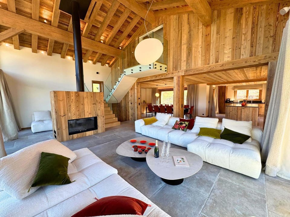 Chalet de Luxe pour 12 Pers. avec Sauna et Cinéma - FR-1-452-398 Chalet in Les Allues