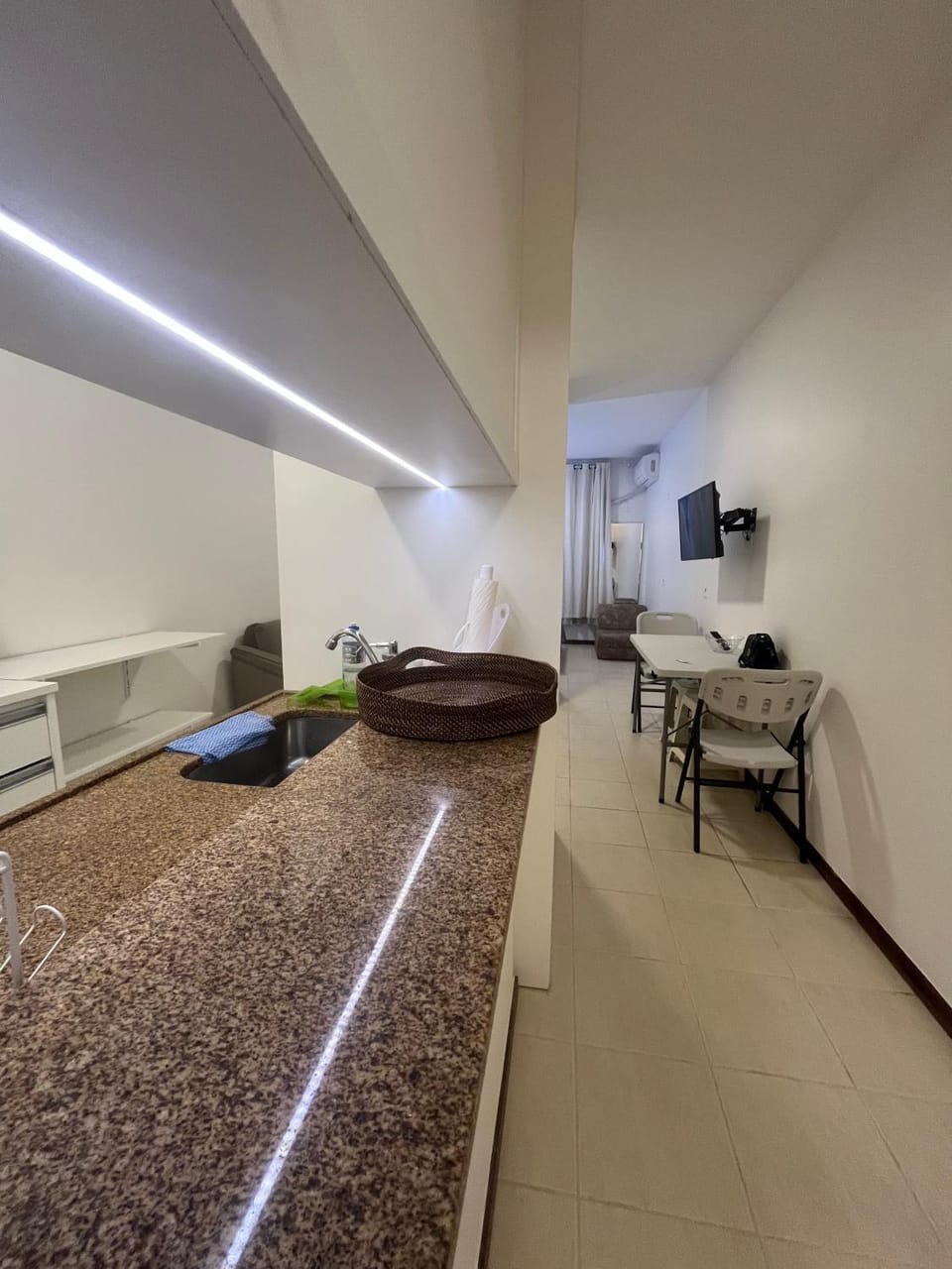 Kitchen or kitchenette, Living room