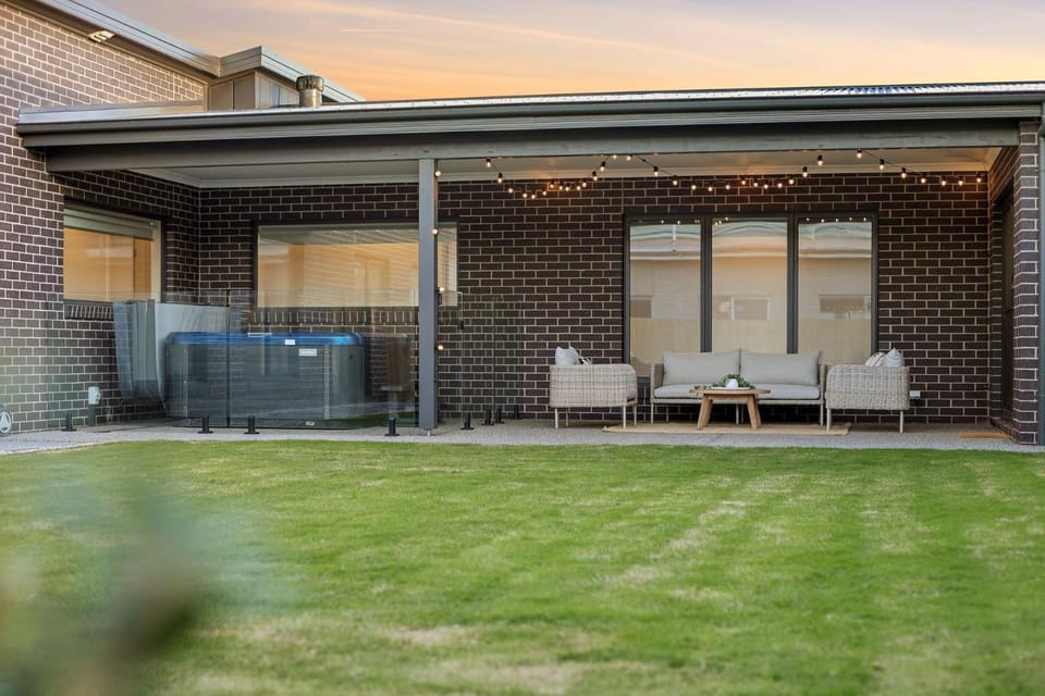 Garden, Seating area
