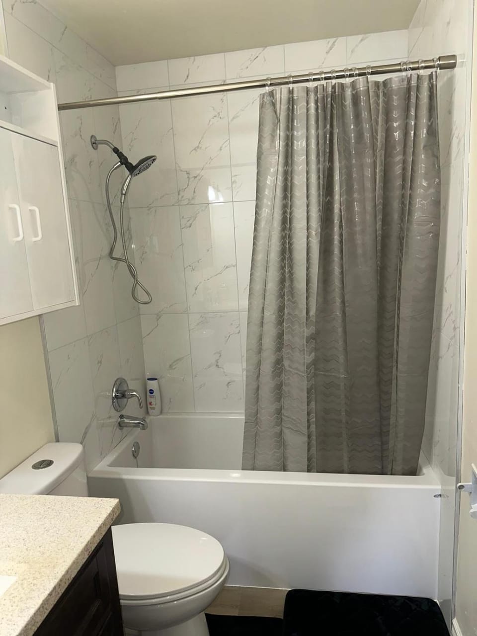 Shower, Toilet, Bathroom, Bath