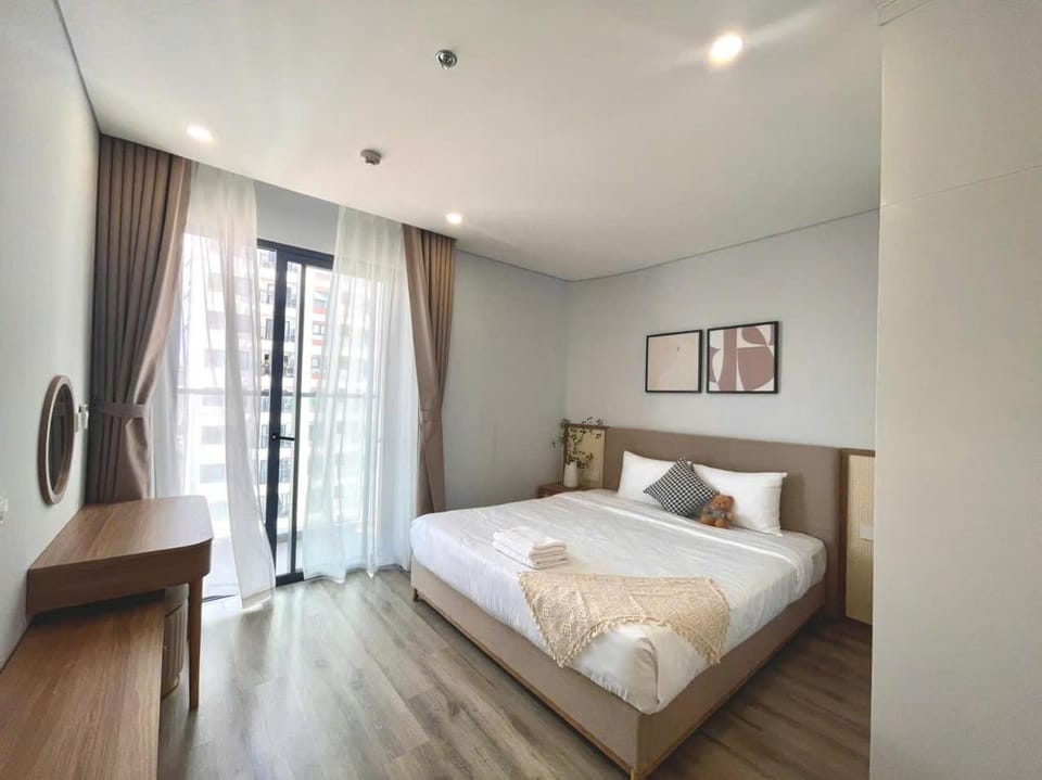 2409 - 2BR - Marina Suites Luxury Apt - Sea, Mountain View Apartment in Nha Trang