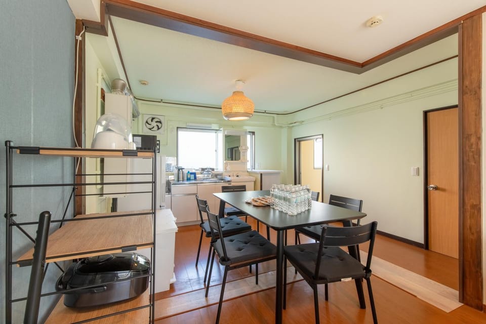 -Room MtFuji- Max 9 people 8 minutes to Shibuya 5 minutes to Shinjuku 1 minute to Harajuku 4 minutes walk from the station Apartment in Shibuya