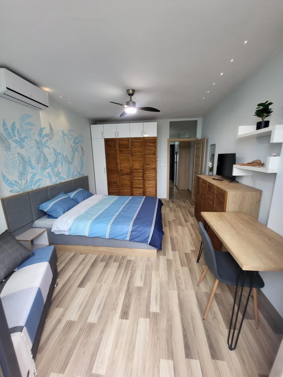 Aqua View Apartment Kabakum Apartment in Varna