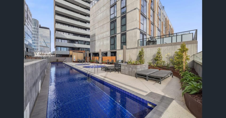 Property building, Pool view, Swimming pool, sunbed