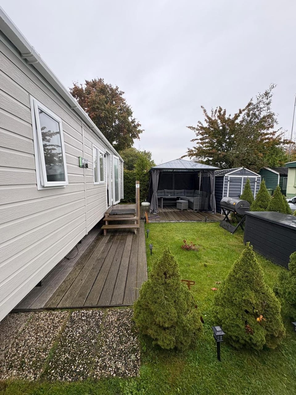 Chalet Meerwijck mit Terrasse am Wasser mit Strand und Schwimmbad Apartment in Drenthe (province)