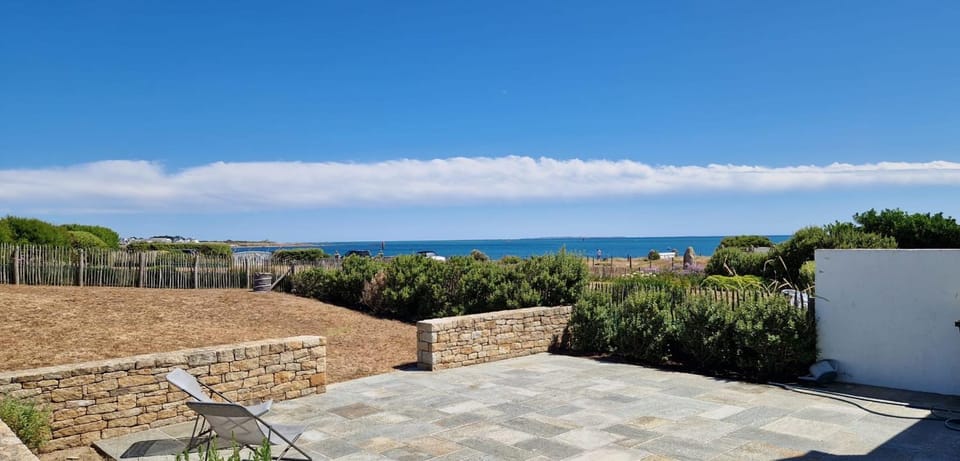 House near wild coast and castle House in Quiberon