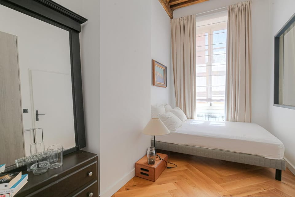 Design et Cosy 2 min Terreaux Apartment in Lyon