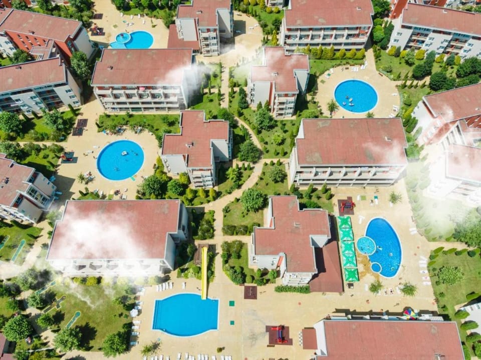 Property building, Bird's eye view