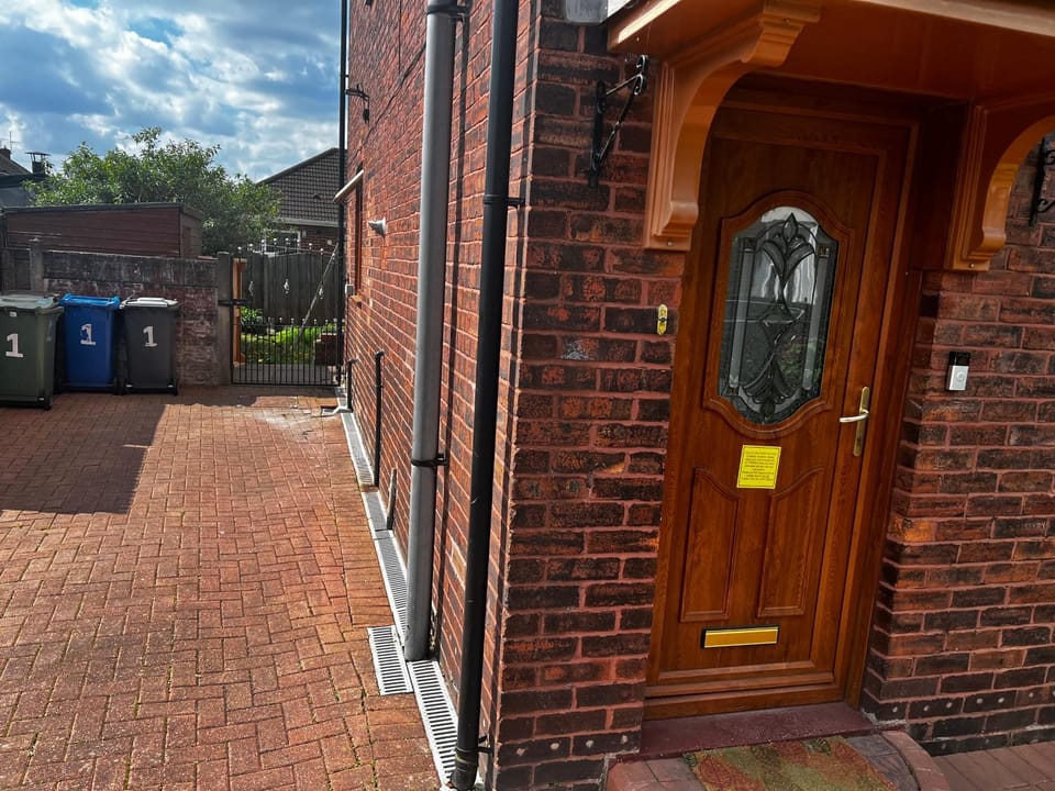 Spirit and Hide Vacation rental in England