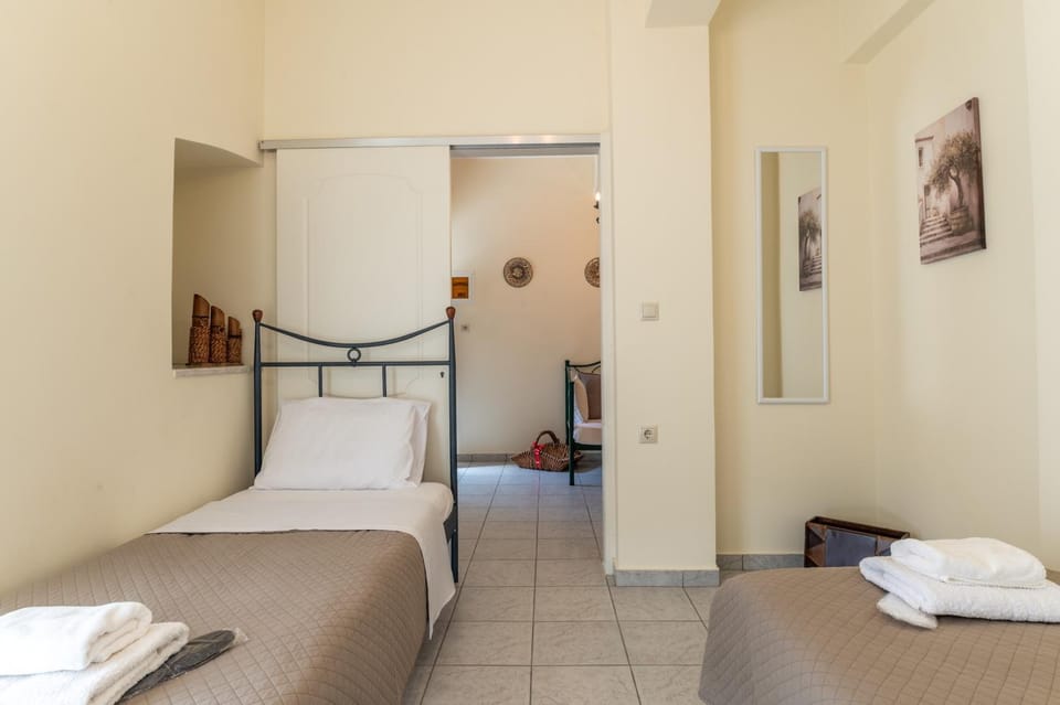 Property building, Living room, Bedroom