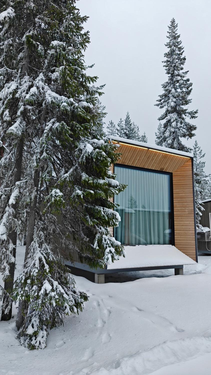 Property building, Natural landscape, Winter