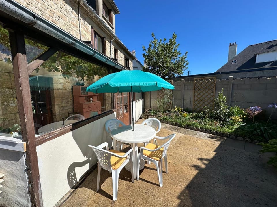 Verdana T2 face plage - jardin - wifi - 1 chambre Apartment in St-Malo
