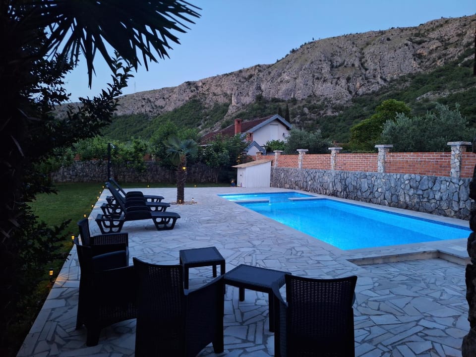 Villa Amore Villa in Federation of Bosnia and Herzegovina