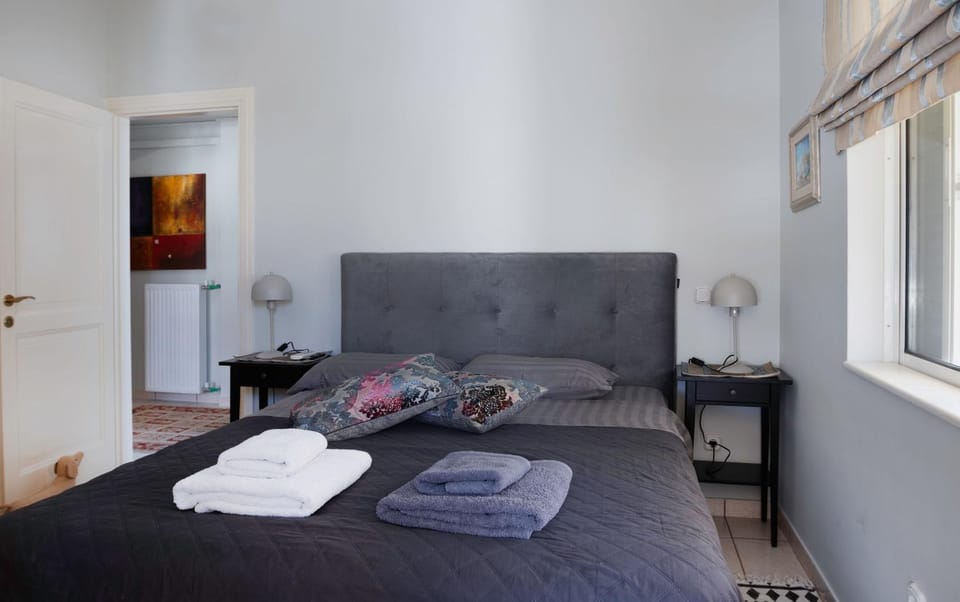 Glyfada's Luxury Design Apartment with balcony Apartment in South Athens