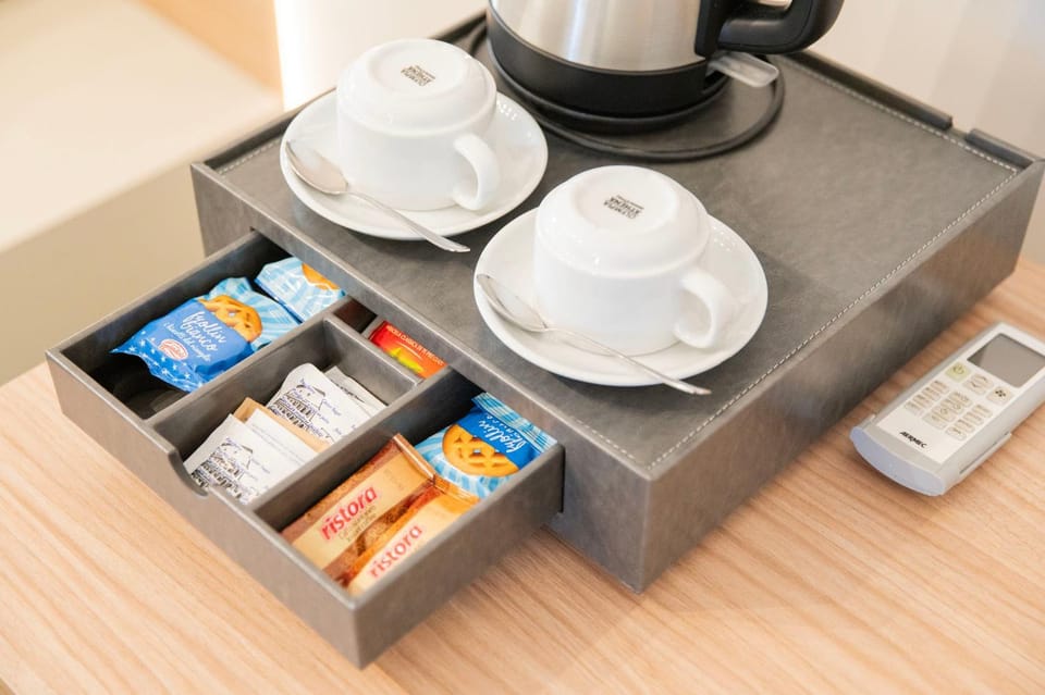 Coffee/tea facilities