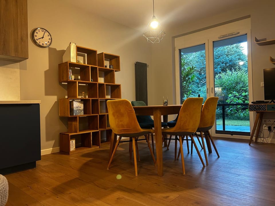 Komfortowe Apartamenty Nad Odrą Apartment in Wroclaw