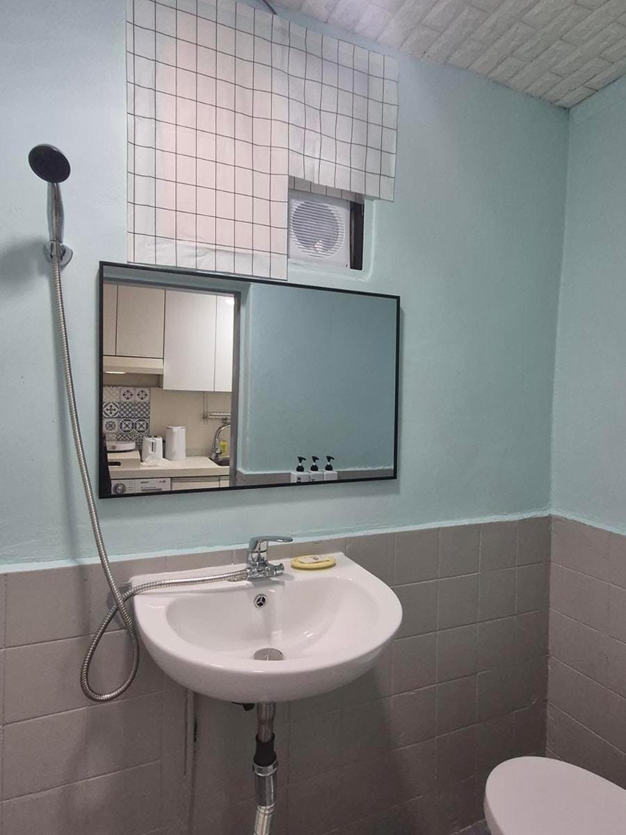 Toilet, Bathroom