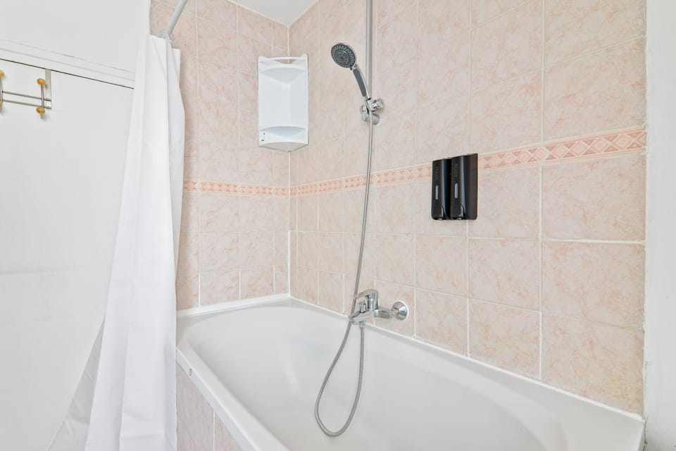 Shower, Bathroom, Bath