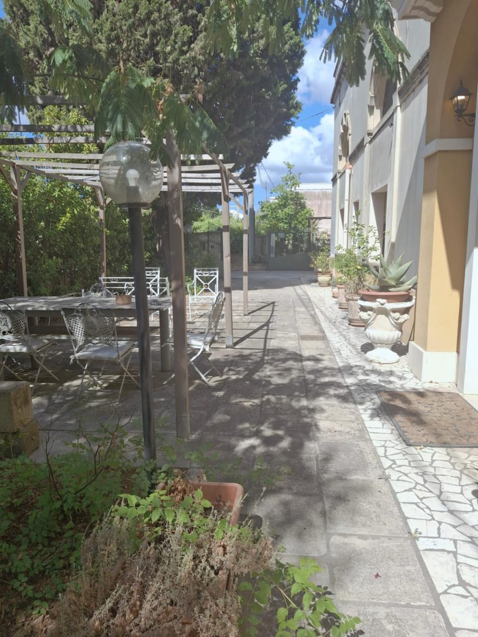 B&B Flora Bed and Breakfast in Apulia