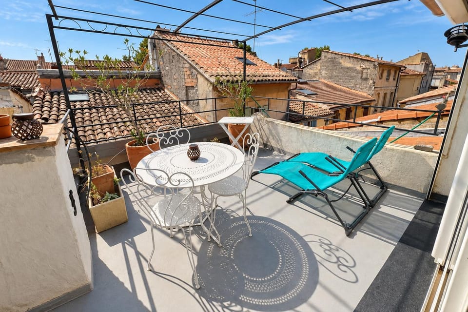 Property building, View (from property/room), Balcony/Terrace
