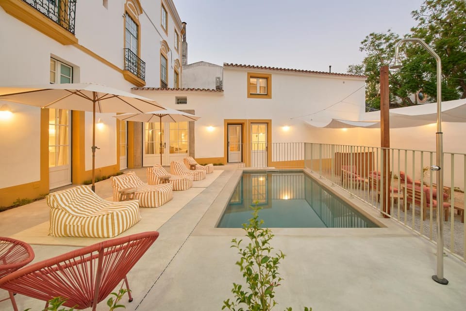 Patio, Swimming pool