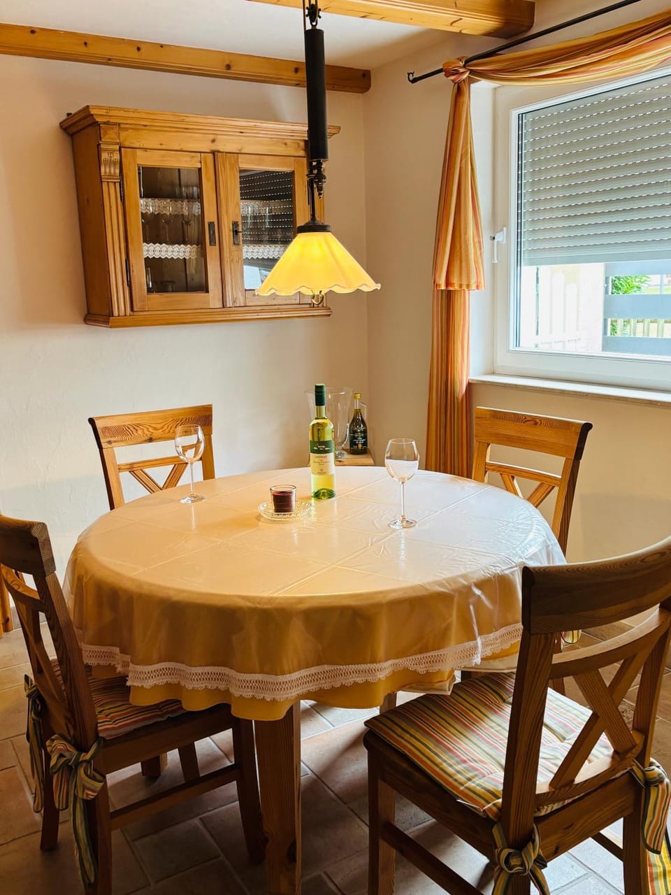 Casa Harmonia Ferienhaus- Ruhig und gemütlich am Pestalozzipark, Gesundbrunnen Apartment in Halle Saale