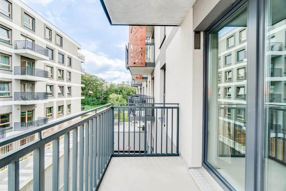 Property building, Balcony/Terrace