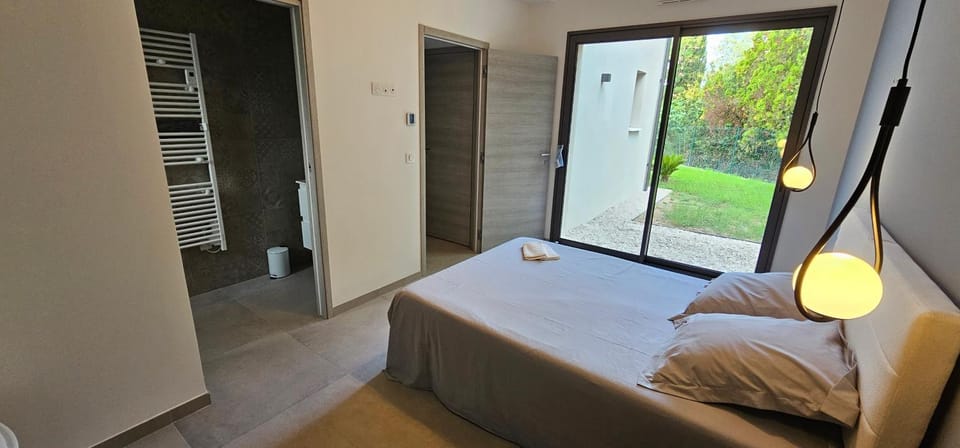 Lagune d'Azur Villa in Mougins