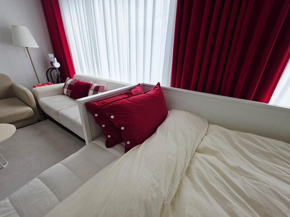홍대 연남동 루프탑테라스 D'enough House Villa in Seoul