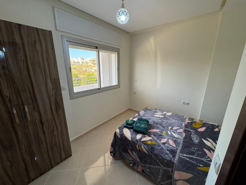 Bed, Photo of the whole room, Bedroom, towels, wardrobe